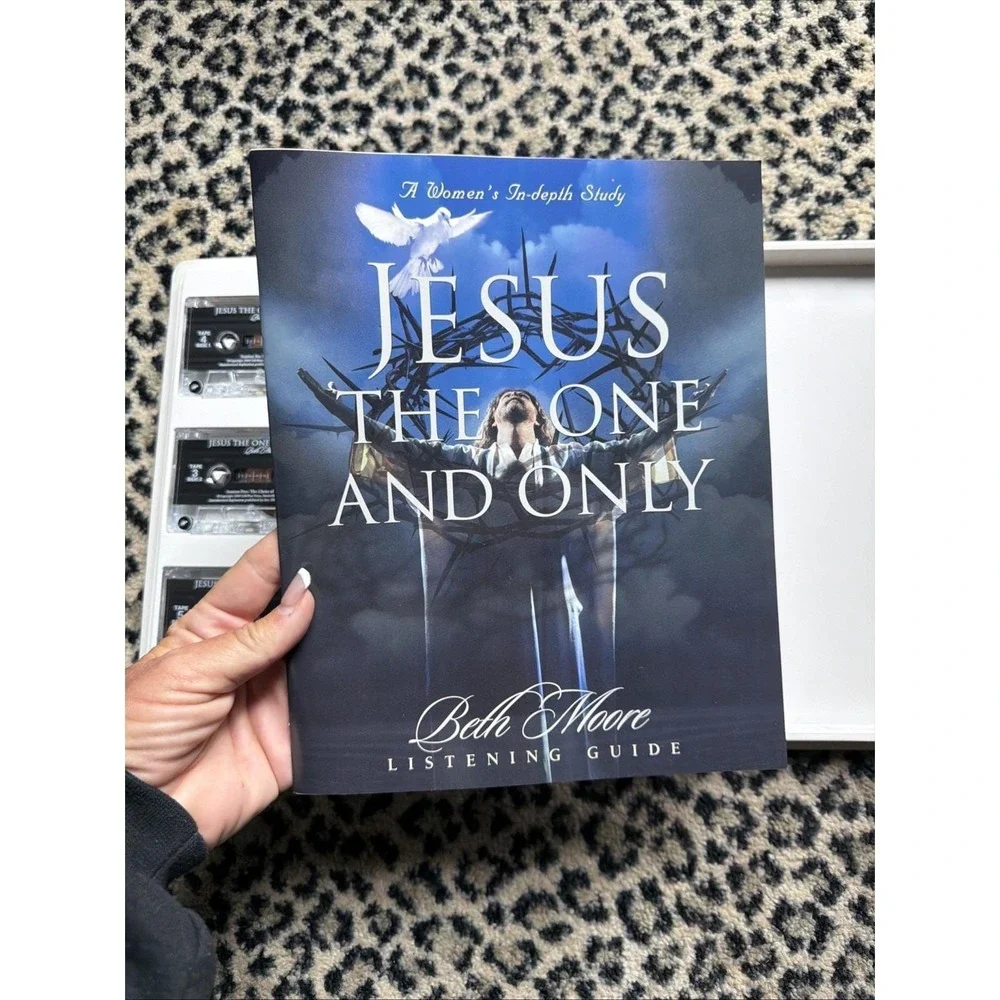 Beth Moore Womens Bible Study Jesus The One &‎ Only Audiotapes & Listening Guide